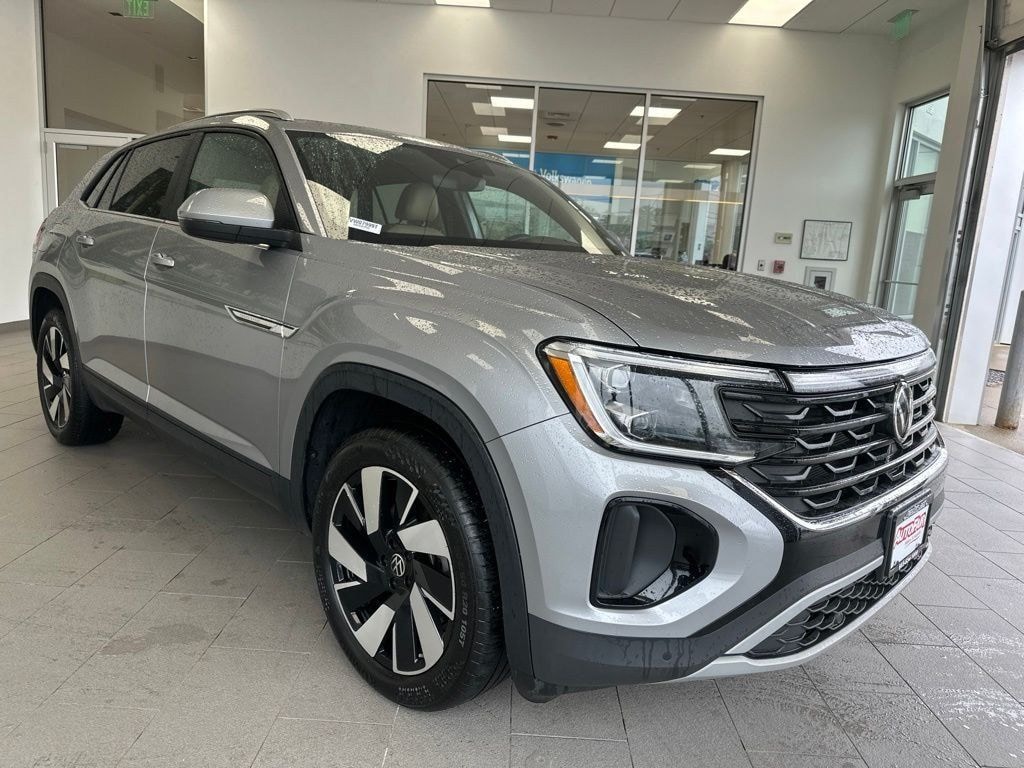 Certified 2024 Volkswagen Atlas Cross Sport 2.0T SE w/Technology SUV