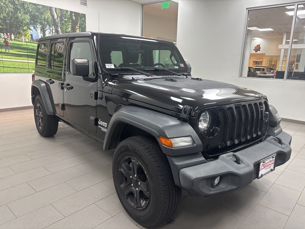 2018 Jeep Wrangler Unlimited Sport S photo 3