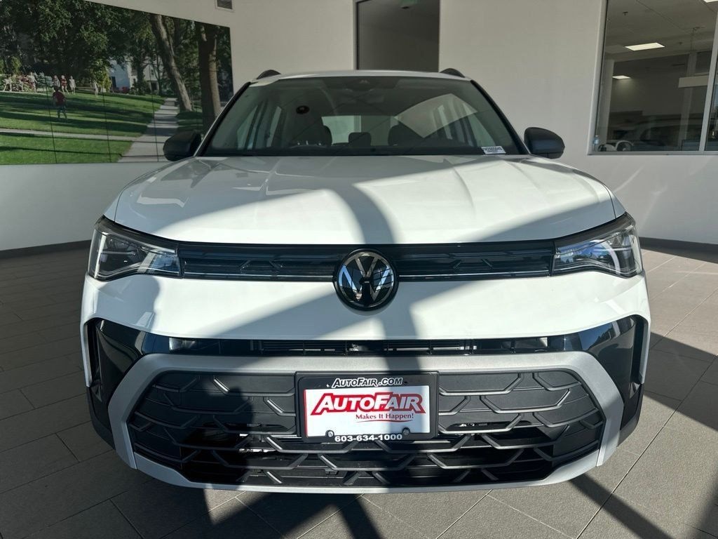 New 2026 Volkswagen Taos 1.5T S SUV