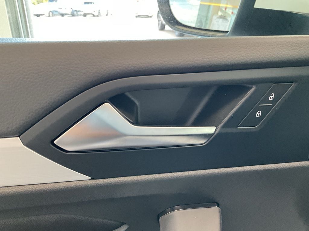 2026 Volkswagen Jetta Sport - Photo 14