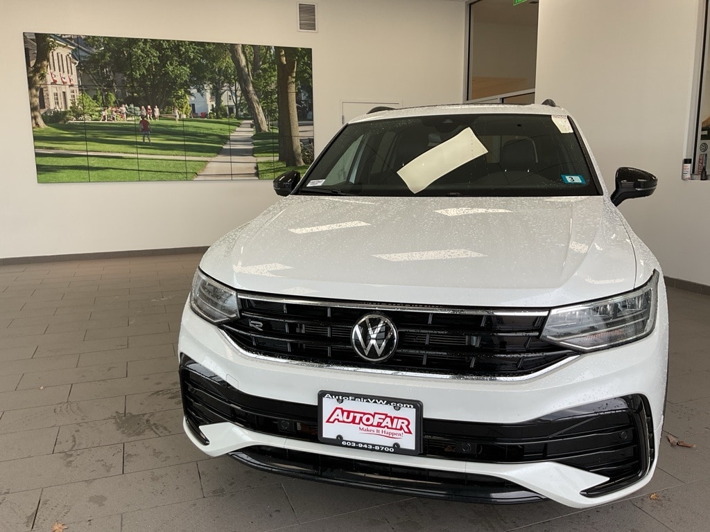 Certified 2024 Volkswagen Tiguan 2.0T SE R-Line Black SUV