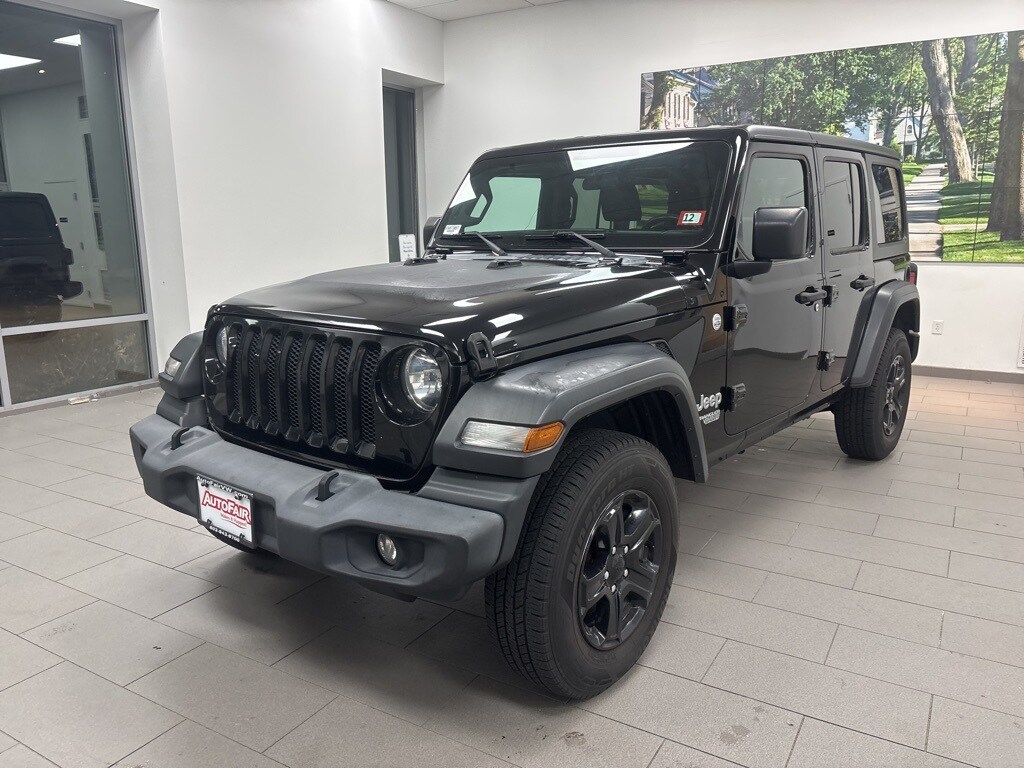 2018 Jeep Wrangler Unlimited Sport S photo 2