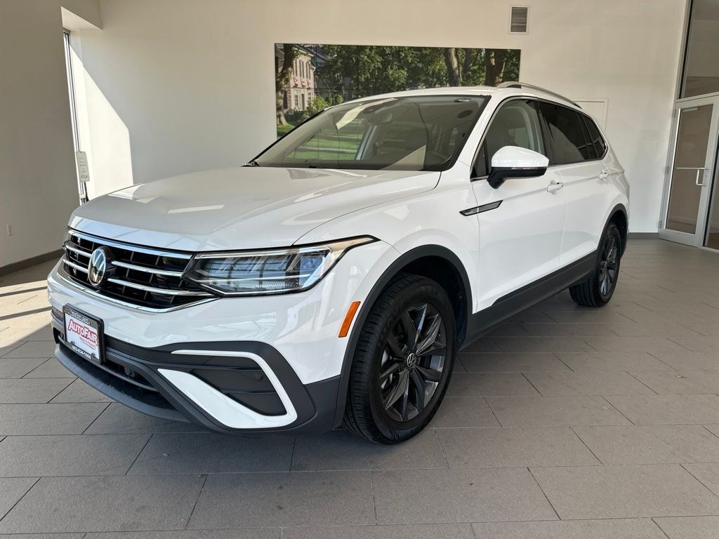 Certified 2024 Volkswagen Tiguan 2.0T SE SUV