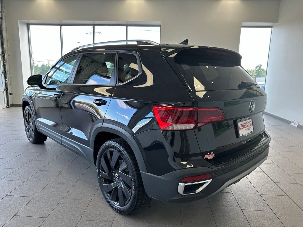 Certified 2024 Volkswagen Taos 1.5T SE SUV