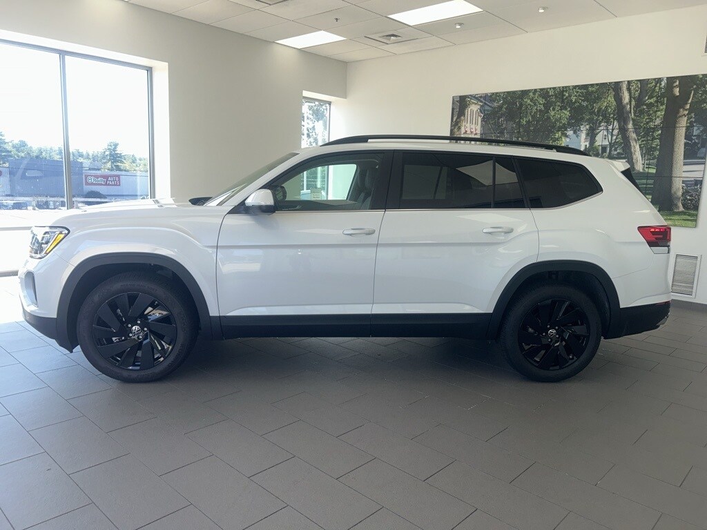 2026 Volkswagen Atlas SE Technology photo 4