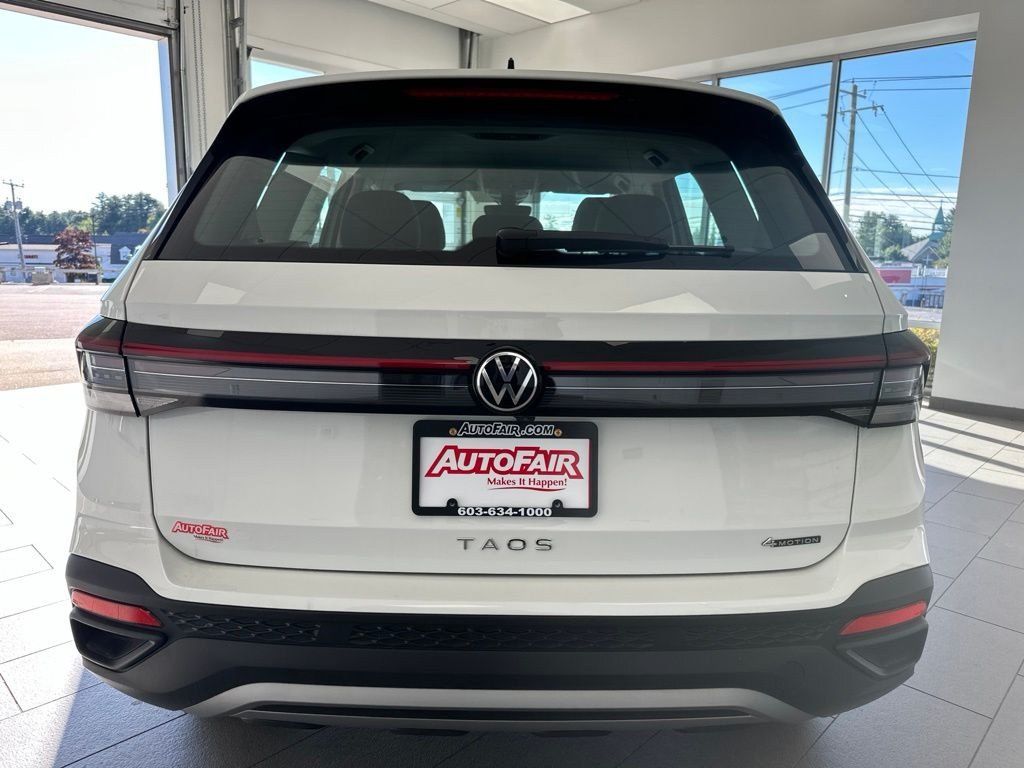 2026 Volkswagen Taos S - Photo 6