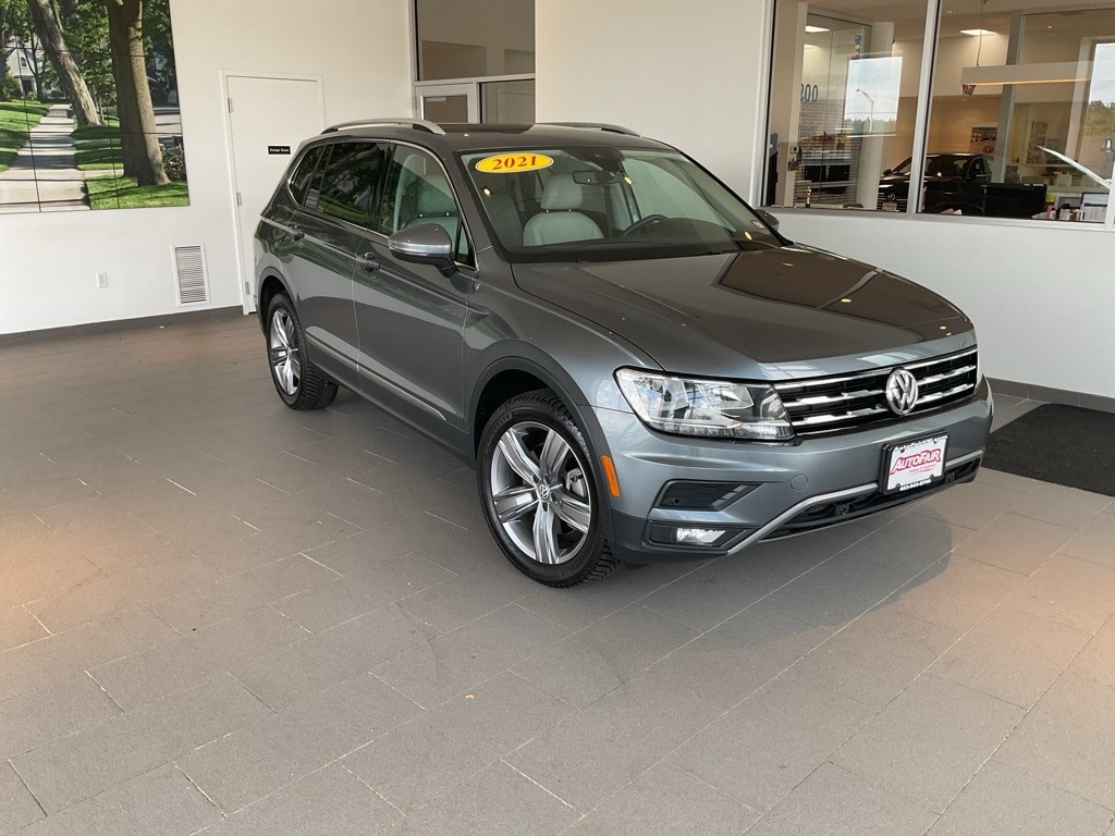 Used 2021 Volkswagen Tiguan SEL with VIN 3VV2B7AX5MM008431 for sale in Merrimack, NH