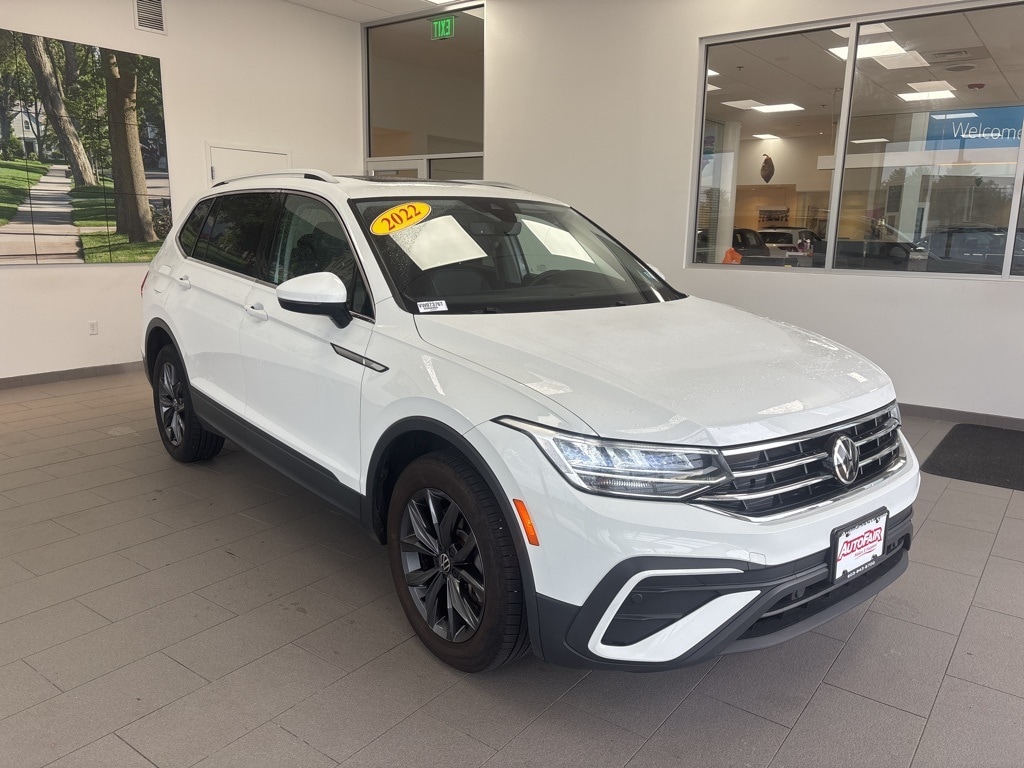 Used 2022 Volkswagen Tiguan 2.0T SE SUV