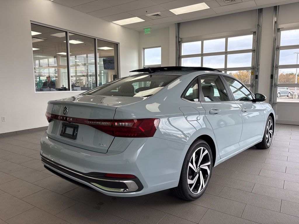 New 2026 Volkswagen Jetta 1.5T SEL Sedan