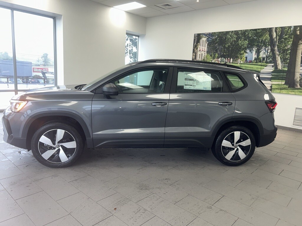 2025 Volkswagen Taos S photo 4