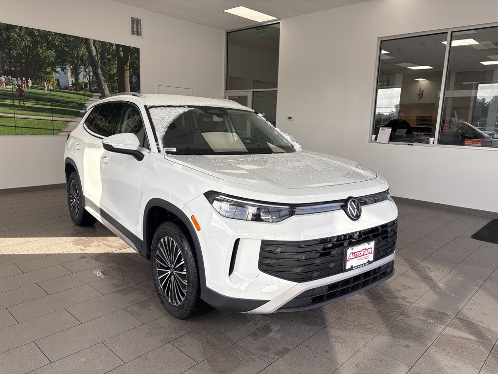 New 2026 Volkswagen Tiguan 2.0T S SUV