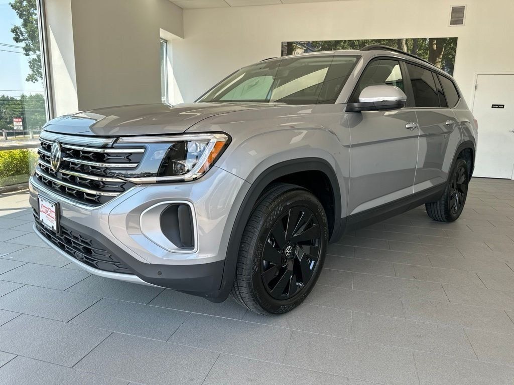 New 2026 Volkswagen Atlas 2.0T SE w/Technology SUV