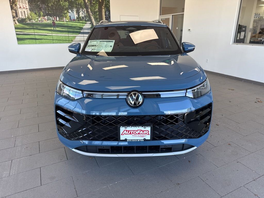 New 2026 Volkswagen Tiguan 2.0T SEL R-Line Turbo SUV