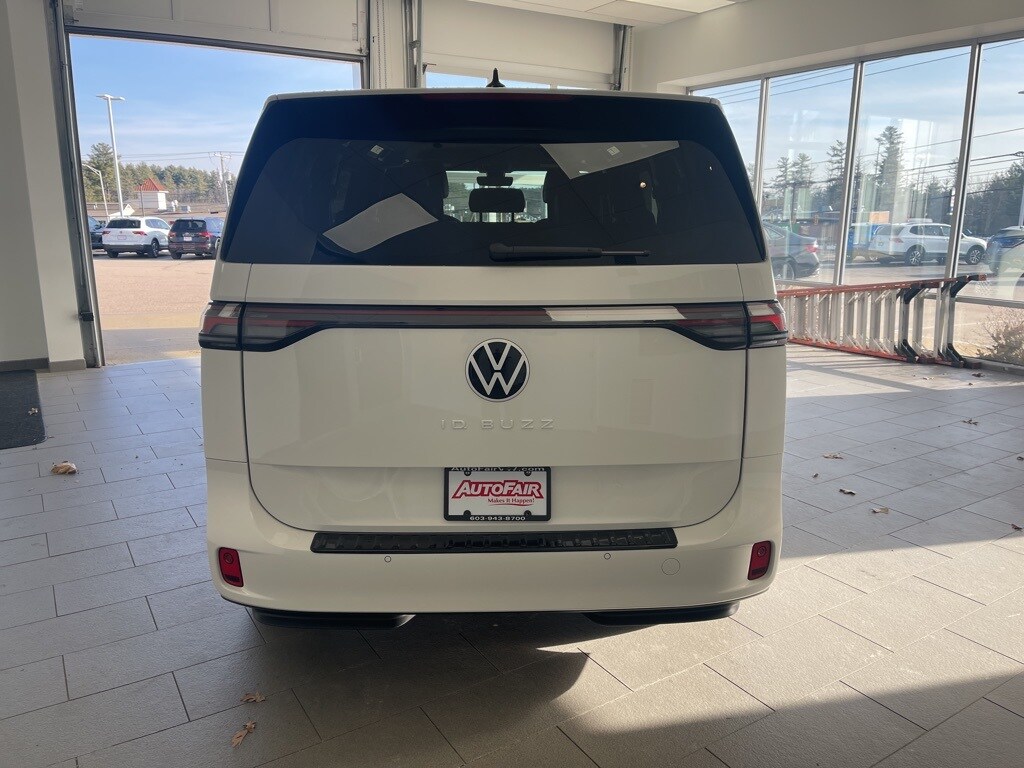 2025 Volkswagen ID. Buzz Pro S photo 4