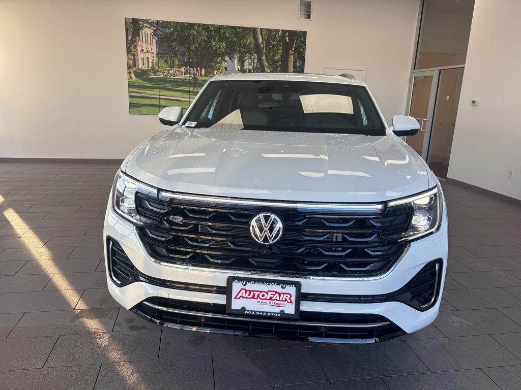 New 2026 Volkswagen Atlas Cross Sport 2.0T SEL Premium R-Line SUV