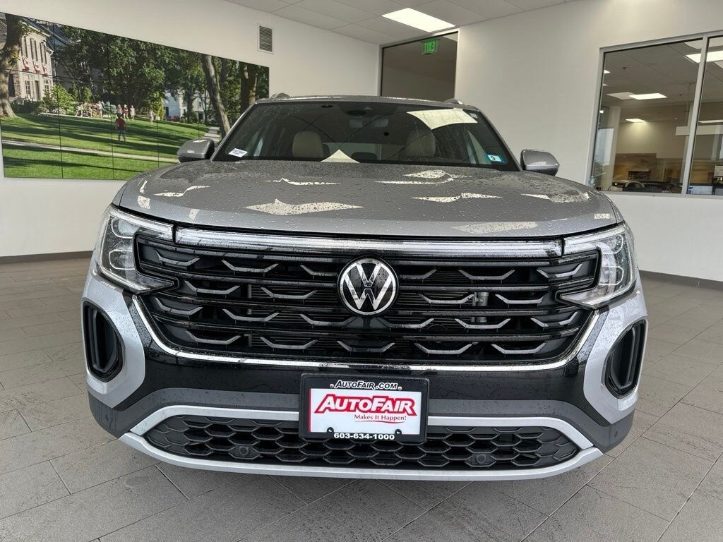 Certified 2024 Volkswagen Atlas Cross Sport 2.0T SE w/Technology SUV