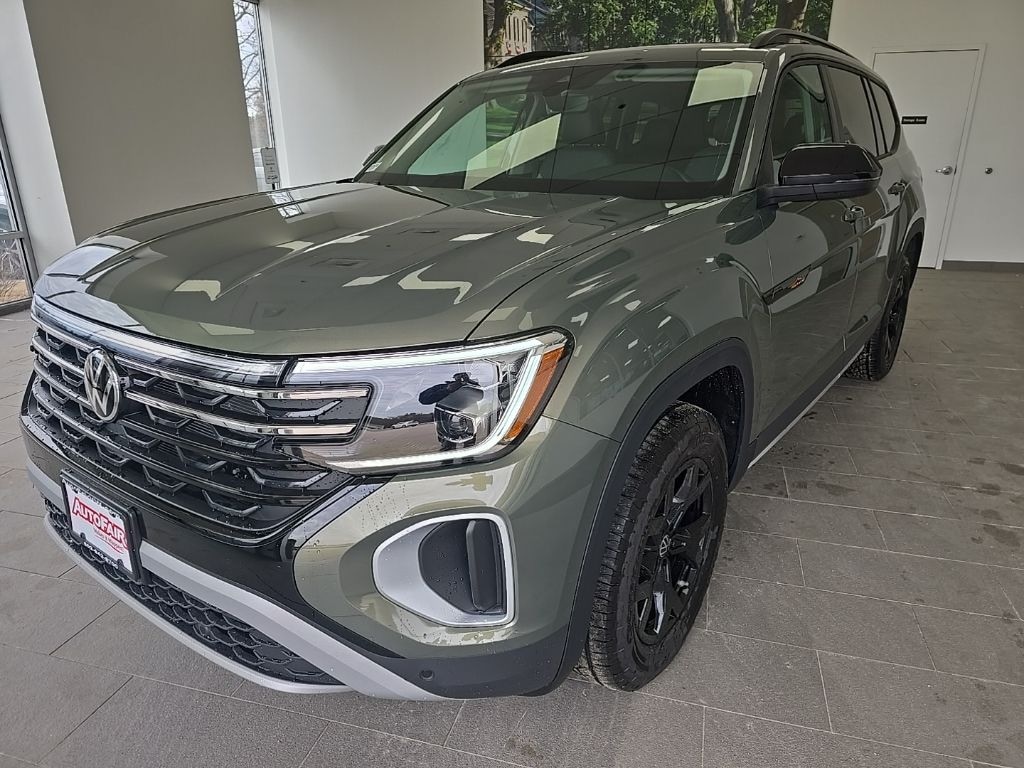 New 2026 Volkswagen Atlas 2.0T Peak Edition SUV