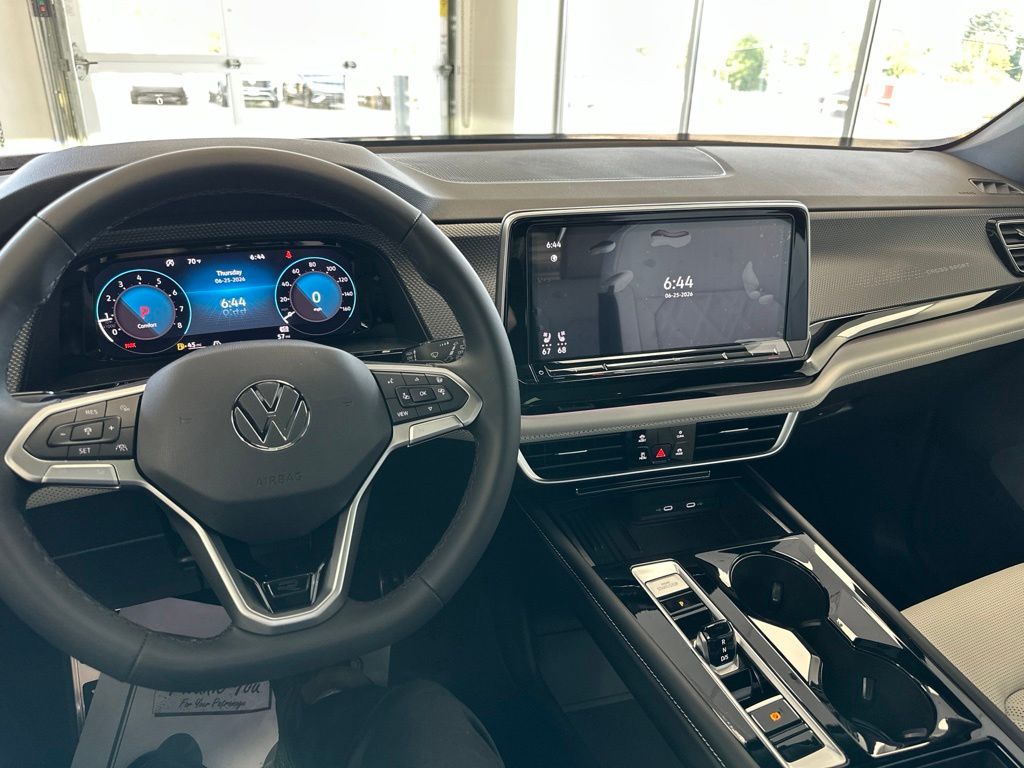 2026 Volkswagen Atlas Cross Sport SEL Premium R-LINE - Photo 25