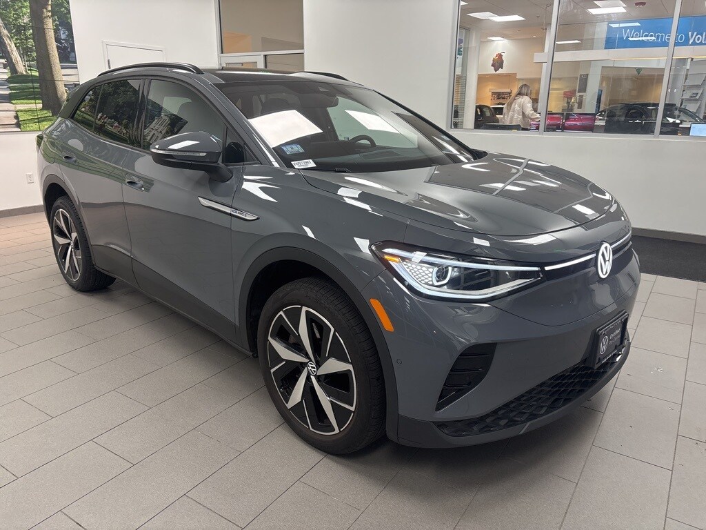 2023 Volkswagen ID.4 Pro S photo 2