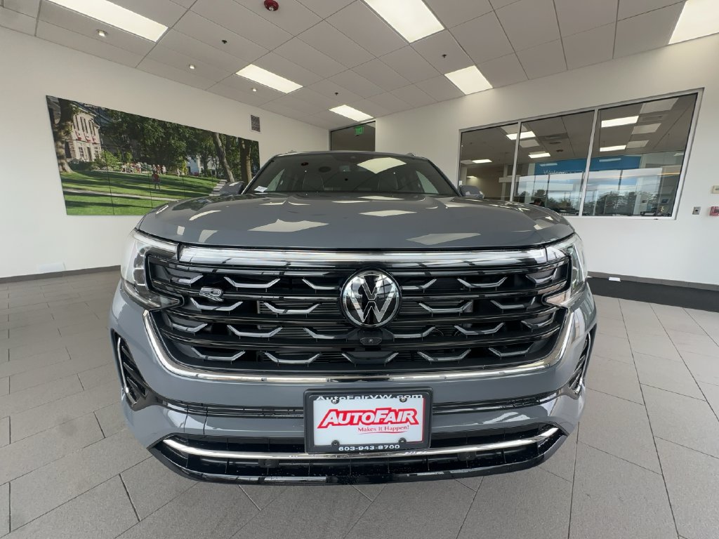 New 2026 Volkswagen Atlas Cross Sport SEL Premium R-Line SUV