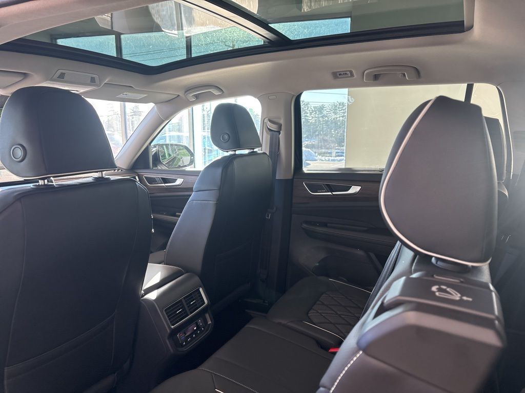 2026 Volkswagen Atlas SEL Premium R-Line - Photo 10