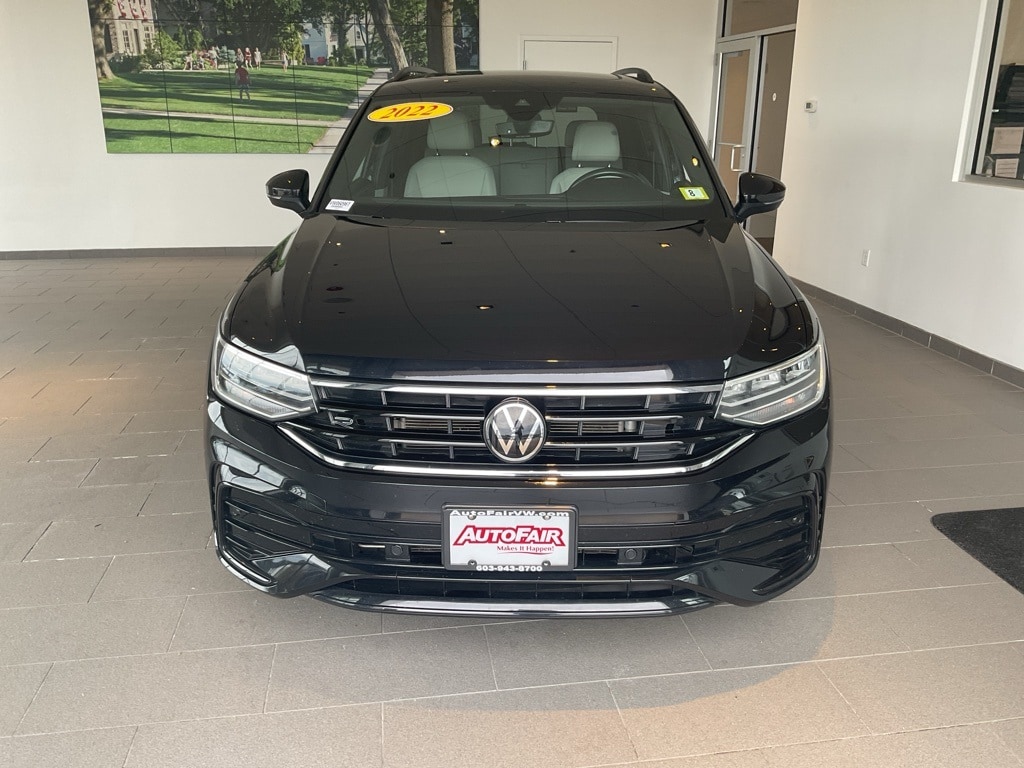 Used 2022 Volkswagen Tiguan SE R-LINE BLACK with VIN 3VV8B7AX8NM015661 for sale in Merrimack, NH