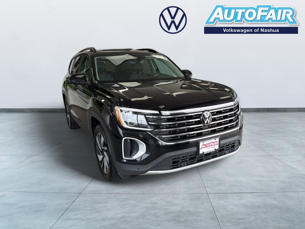 Used 2024 Volkswagen Atlas 2.0T SE w/Technology SUV