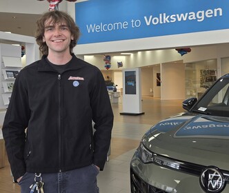 Staff member Aaron Lewis from ID_c449c7c11563