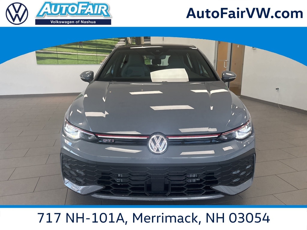 2025 Volkswagen Golf GTI SE's photo