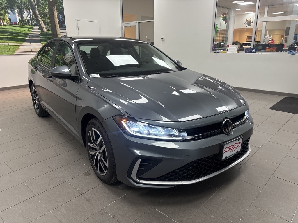 New 2026 Volkswagen Jetta 1.5T SE Sedan