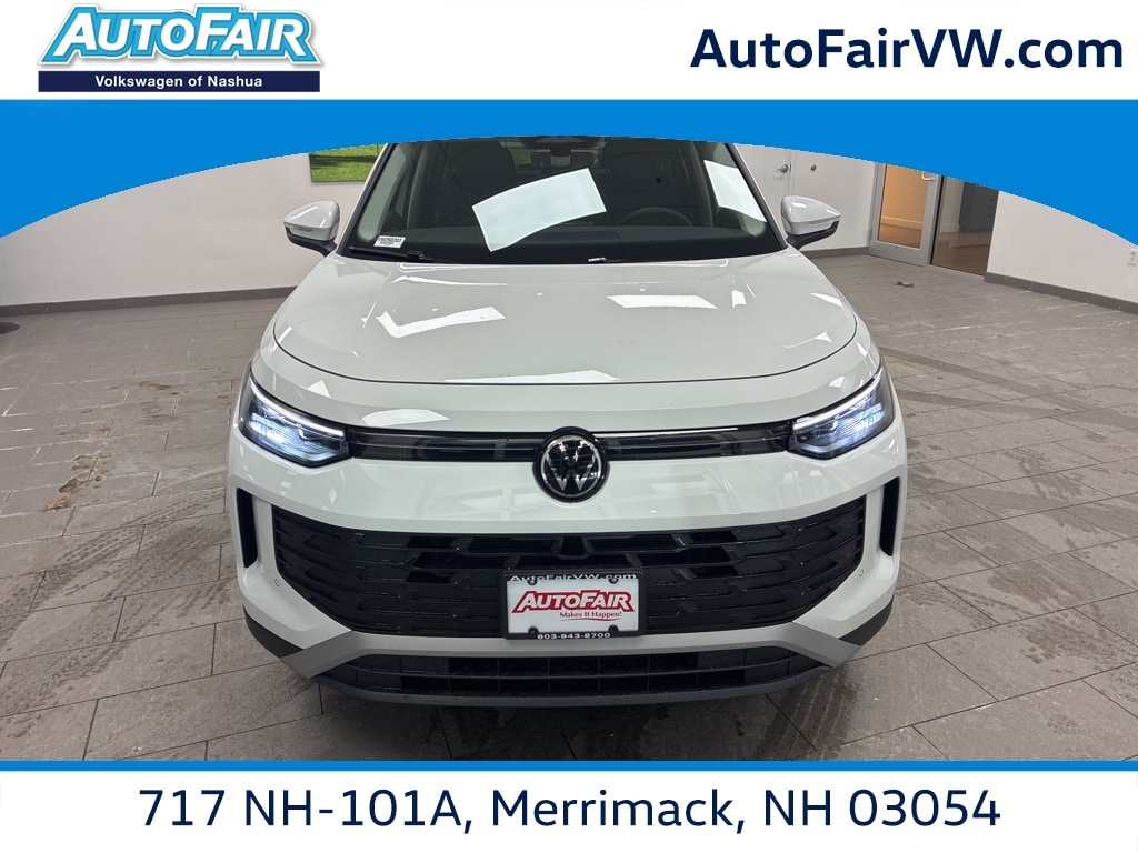 New 2026 Volkswagen Tiguan 2.0T SE SUV