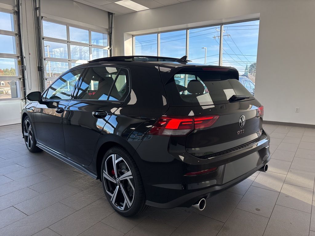 2026 Volkswagen Golf GTI SE - Photo 8