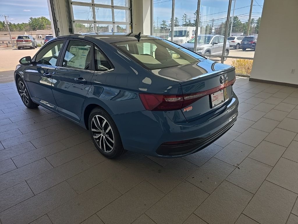 New 2026 Volkswagen Jetta 1.5T SE Sedan