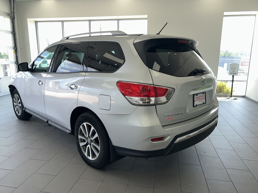 Used 2016 Nissan Pathfinder S with VIN 5N1AR2MM6GC666478 for sale in Merrimack, NH