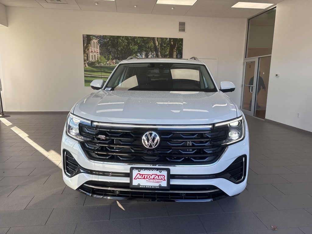 2026 Volkswagen Atlas SEL Premium R-Line's photo