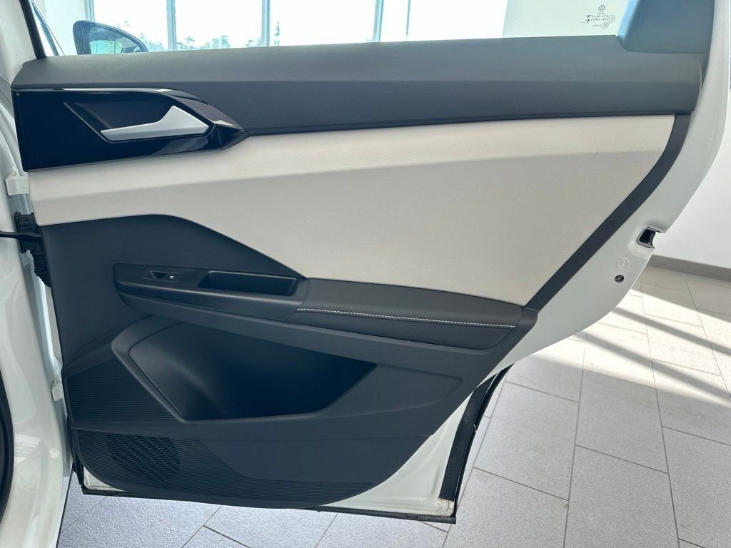 2026 Volkswagen Taos S - Photo 10