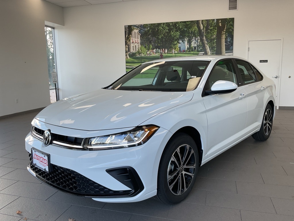 2026 Volkswagen Jetta Sport's photo