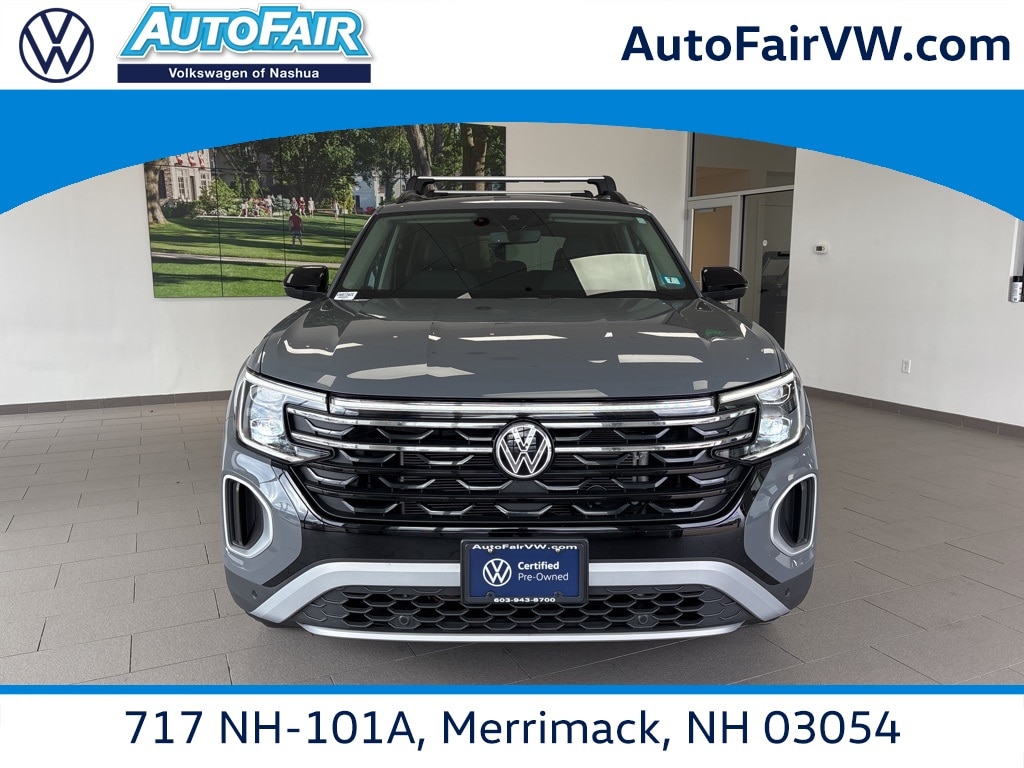 Used 2025 Volkswagen Atlas 2.0T Peak Edition SUV