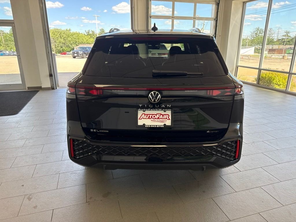 New 2026 Volkswagen Tiguan SEL R-Line Turbo SUV