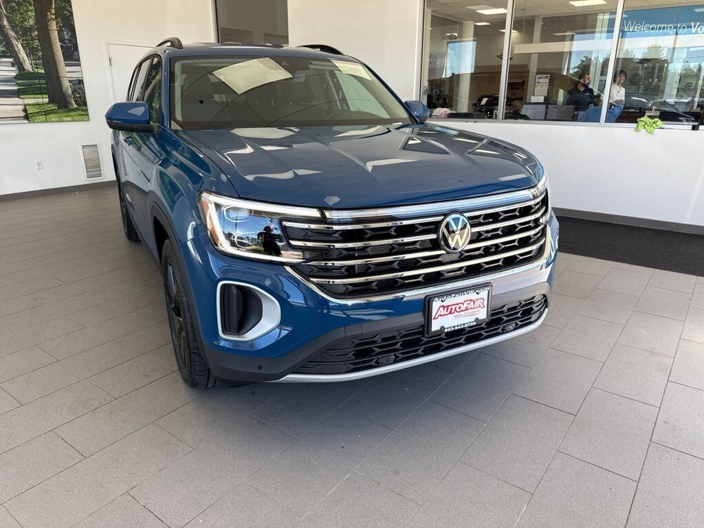 New 2026 Volkswagen Atlas 2.0T SE w/Technology SUV