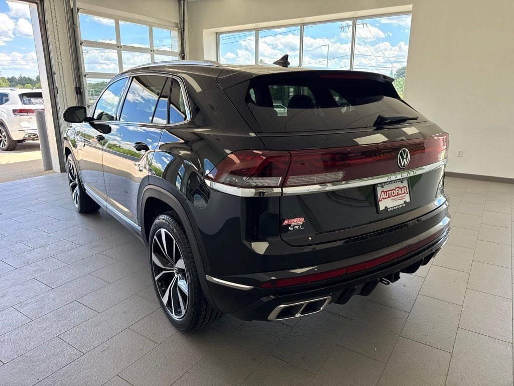 New 2026 Volkswagen Atlas Cross Sport SEL Premium R-Line SUV
