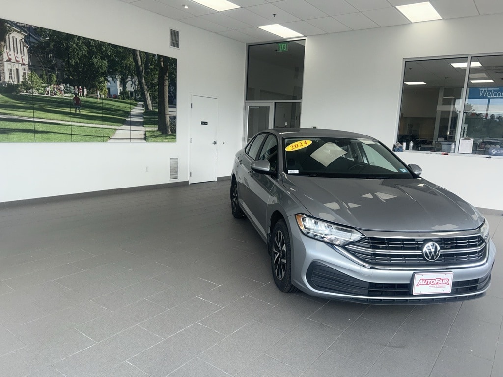 3VW5M7BUXRM083057
