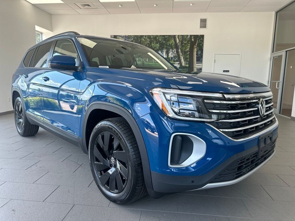 New 2026 Volkswagen Atlas 2.0T SE w/Technology SUV