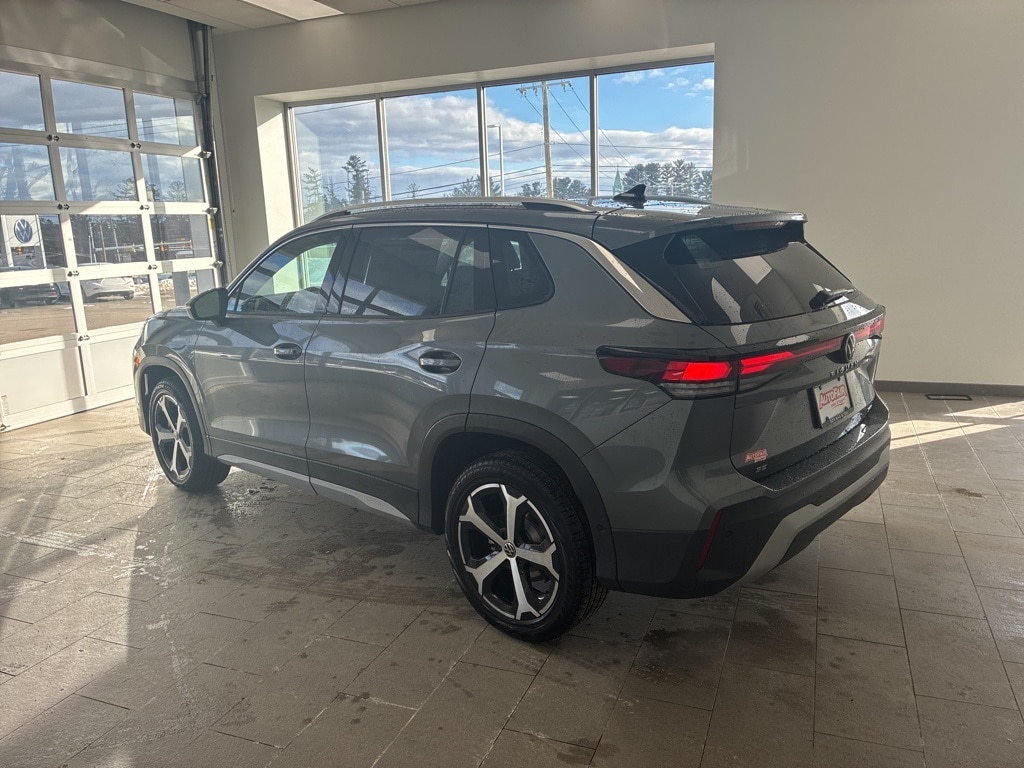 New 2026 Volkswagen Tiguan 2.0T SE SUV