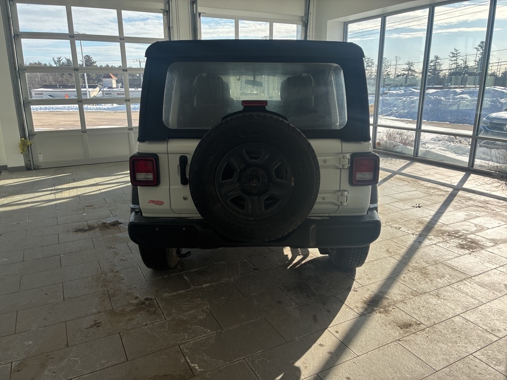 Used 2018 Jeep Wrangler Unlimited Sport SUV