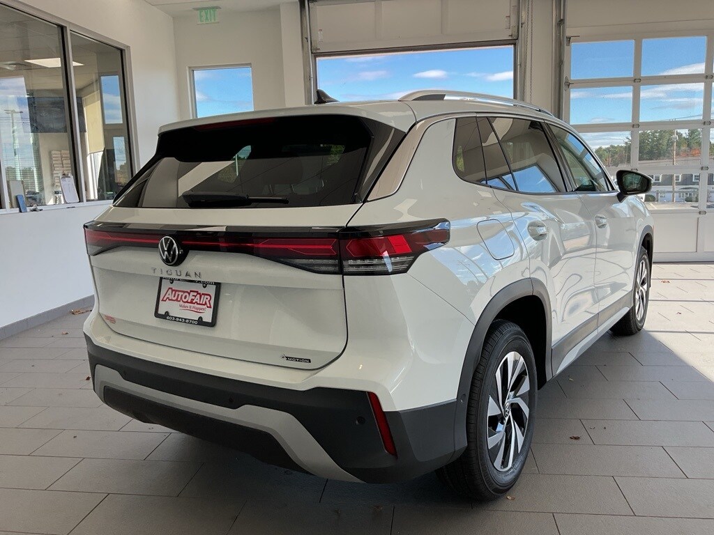 2025 Volkswagen Tiguan S photo 4