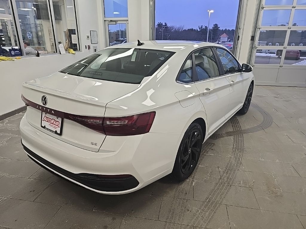 New 2026 Volkswagen Jetta 1.5T SE Sedan