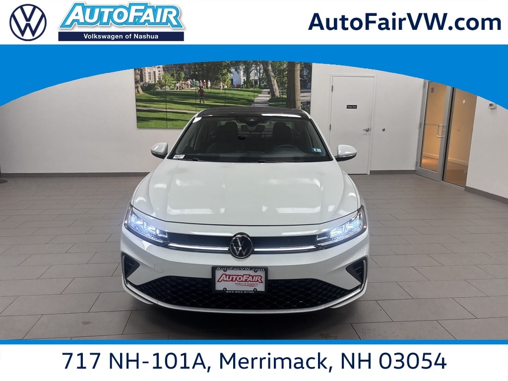 2025 Volkswagen Jetta SEL's photo