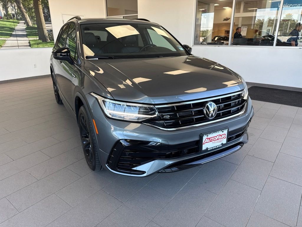 Certified 2024 Volkswagen Tiguan 2.0T SE R-Line Black SUV