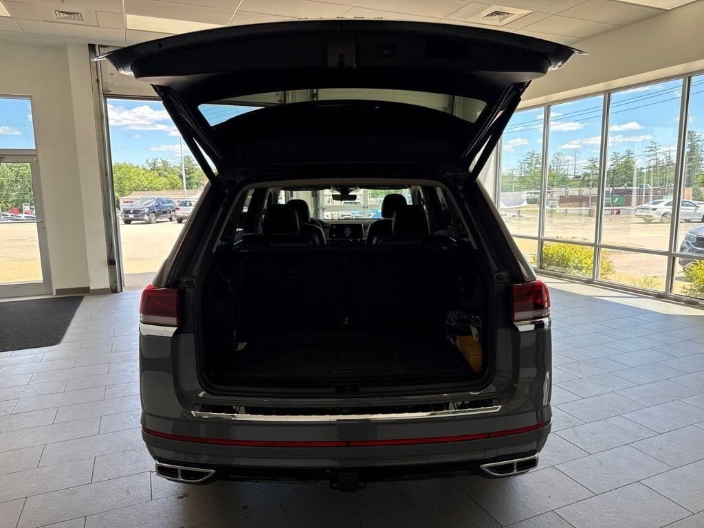 2026 Volkswagen Atlas SEL Premium R-Line - Photo 11